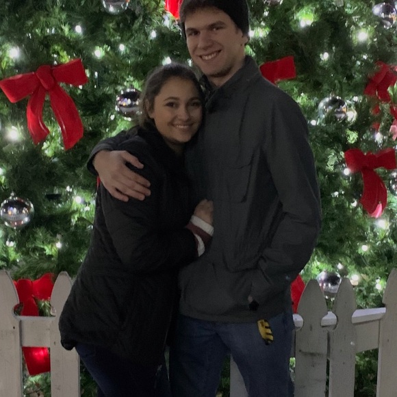 Meet your Posher, Brittany - Picture 1 of 1